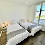 Apartment Harbor - T3 Vue - 100 M De La