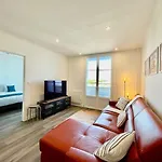 Apartment Harbor - T3 Vue - 100 M De La